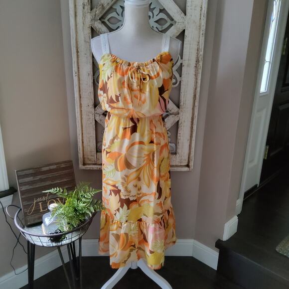 New Collective Concepts Sleeveless Crochet Trim Blouson Midi Dress Yellow Multi - Picture 3 of 13